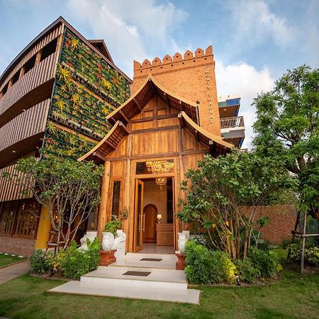 At Gate Thaphae Hotel Chiang Mai Ngoại thất bức ảnh